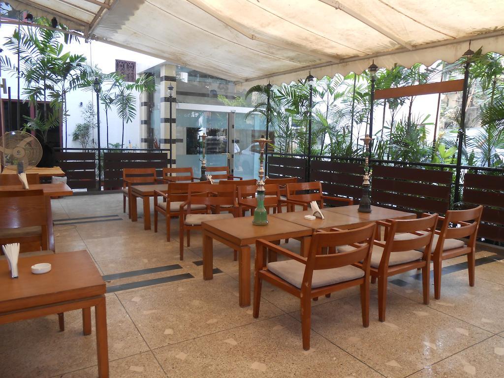 Hotel Walson Spa'O'Tel Calcutta  Esterno foto