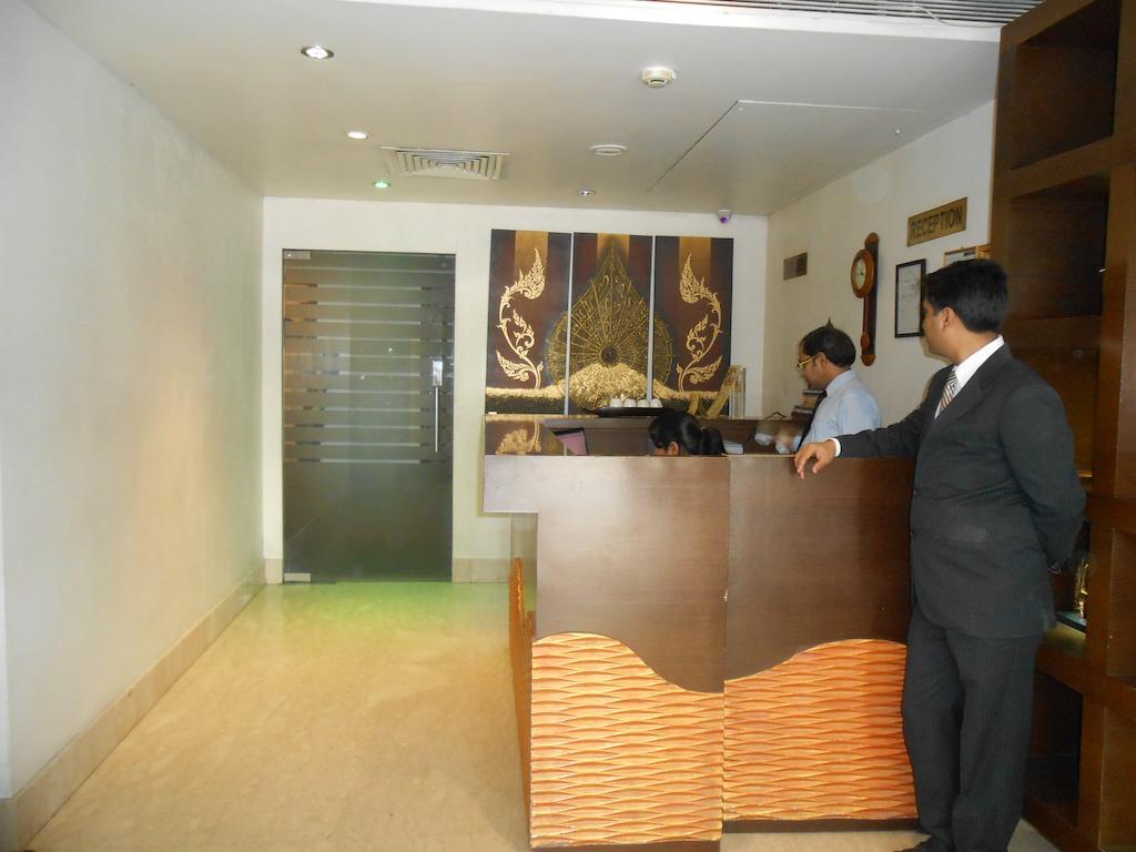 Hotel Walson Spa'O'Tel Calcutta  Esterno foto