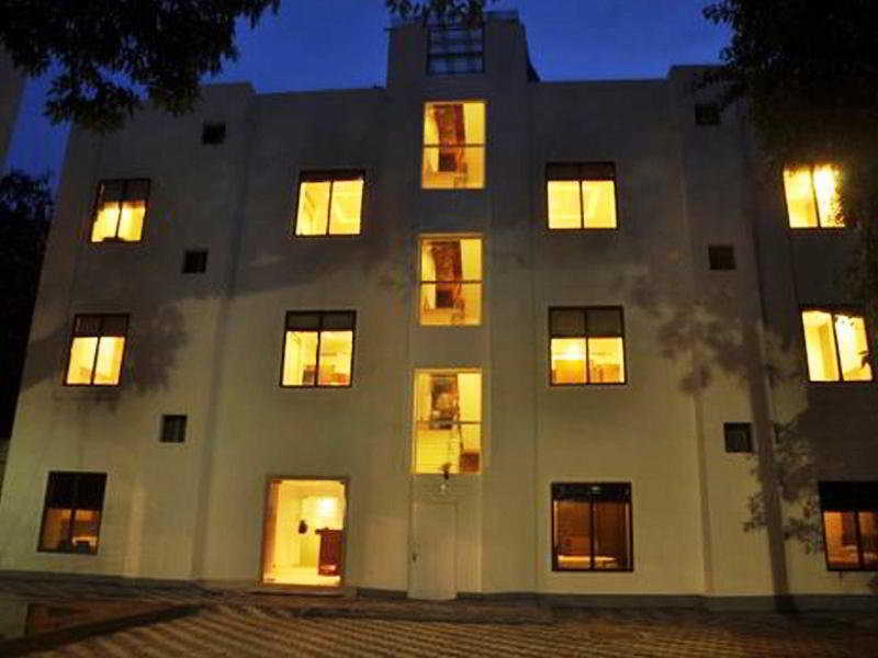 Hotel Walson Spa'O'Tel Calcutta  Esterno foto